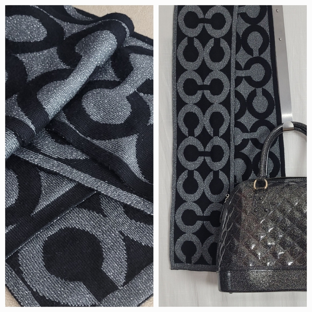Coach Reversible SCARF - Picture 8 of 8